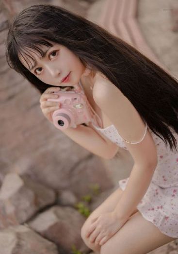 年轻的女闺蜜hd