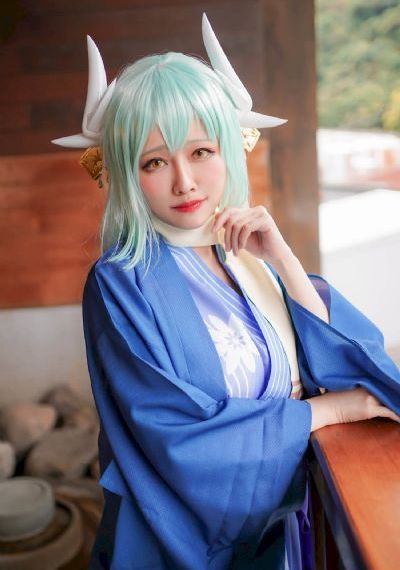 武林美妇与义子禁脔