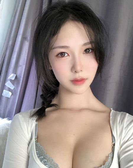 邻居的妻子在线