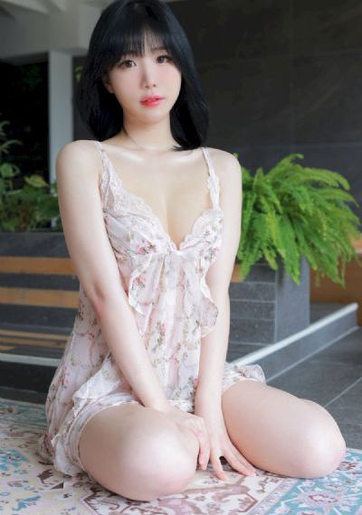 摸胸摸下面