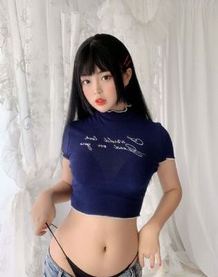 调教放荡丝袜美腿老师的导演是谁