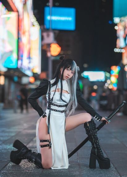 多个美女圣水调教vk