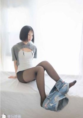 淫欲模特免费观看