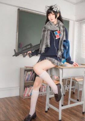 美味世子三姐妹
